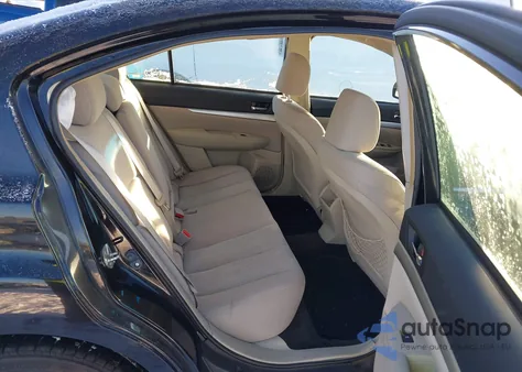 2014 Subaru Legacy 2.5I Premium из США, поврежденный, VIN 4S3BMBC61E3037802